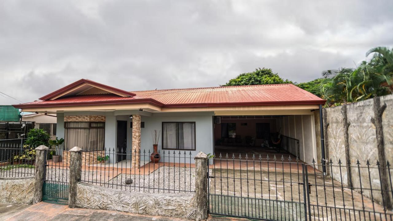 Casa Las Tres Marias La Fortuna Bagian luar foto